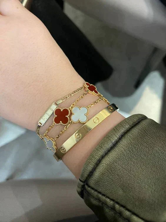 RED CLOVER BRACELET