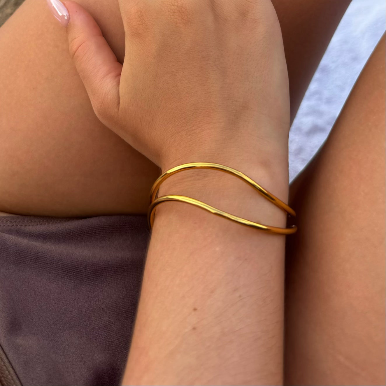 18K GOLD ADJUSTABLE WAVE BRACELET