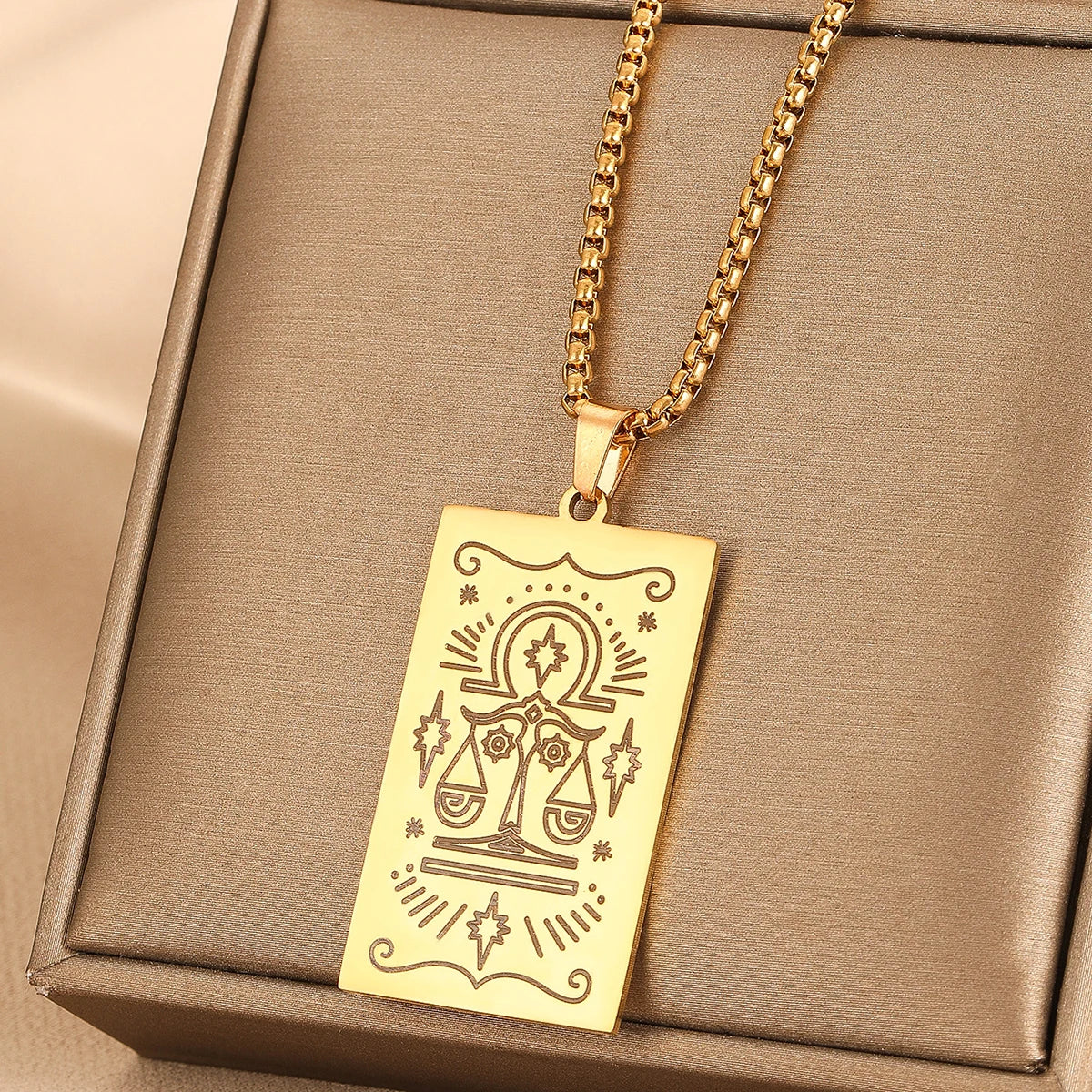 GOLDEN TAROT CARD NECKLACE