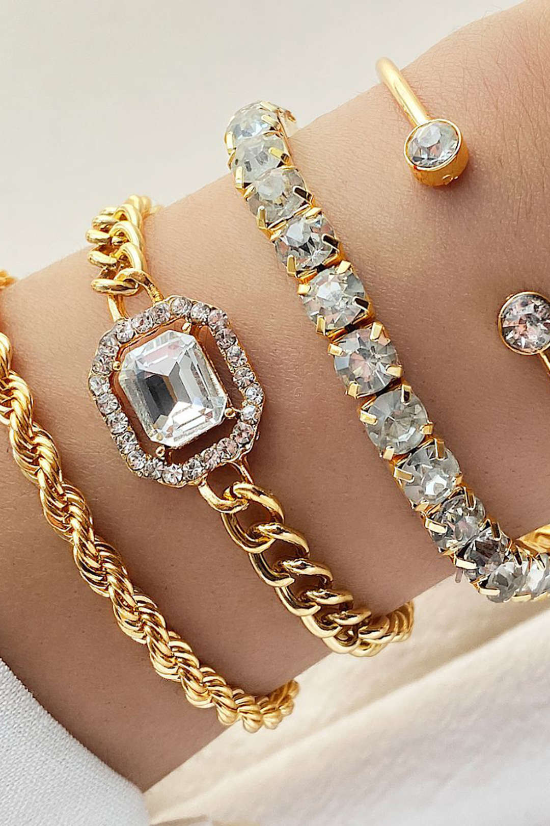 SPIRAL BRACELET SET