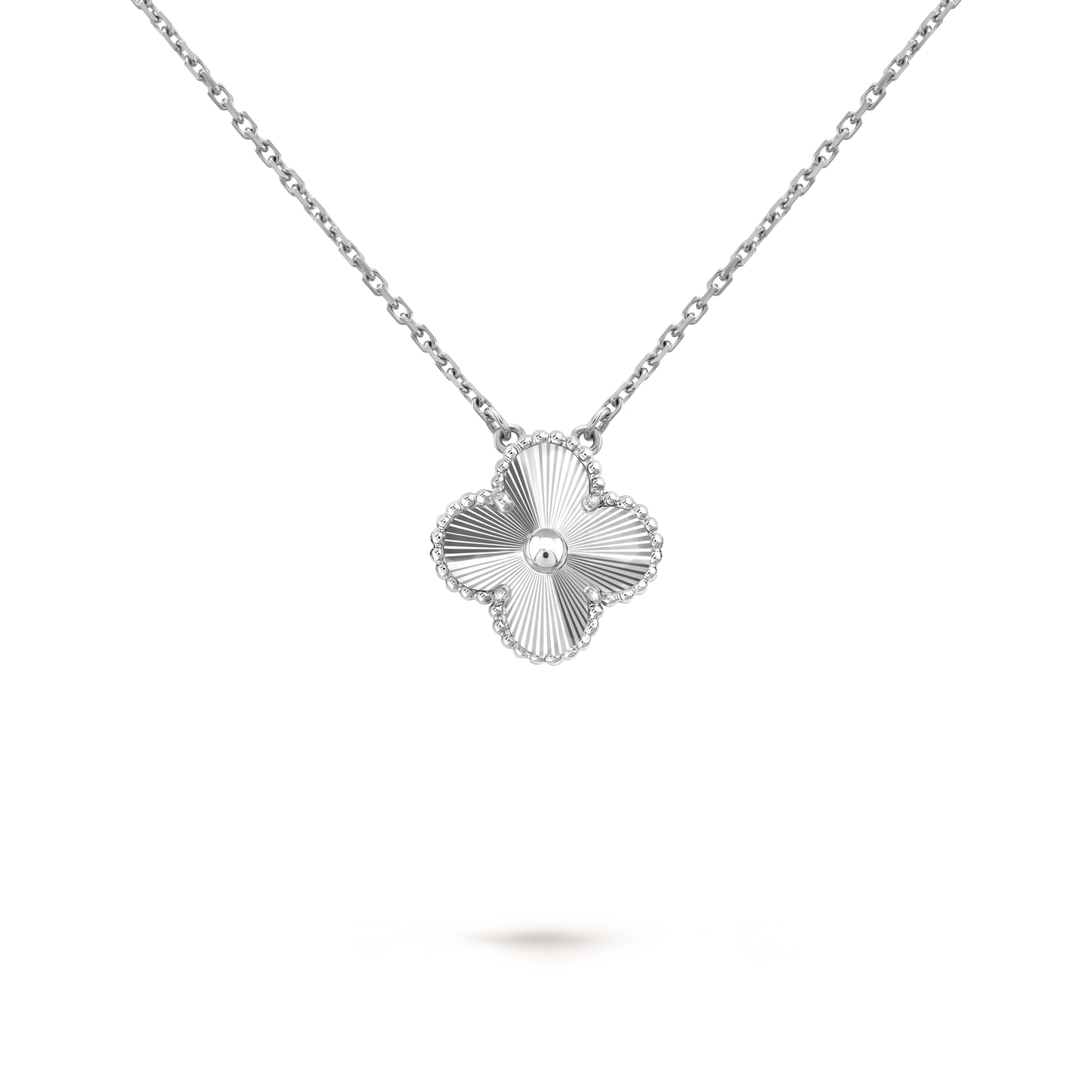 SILVER CLOVER NECKLACE