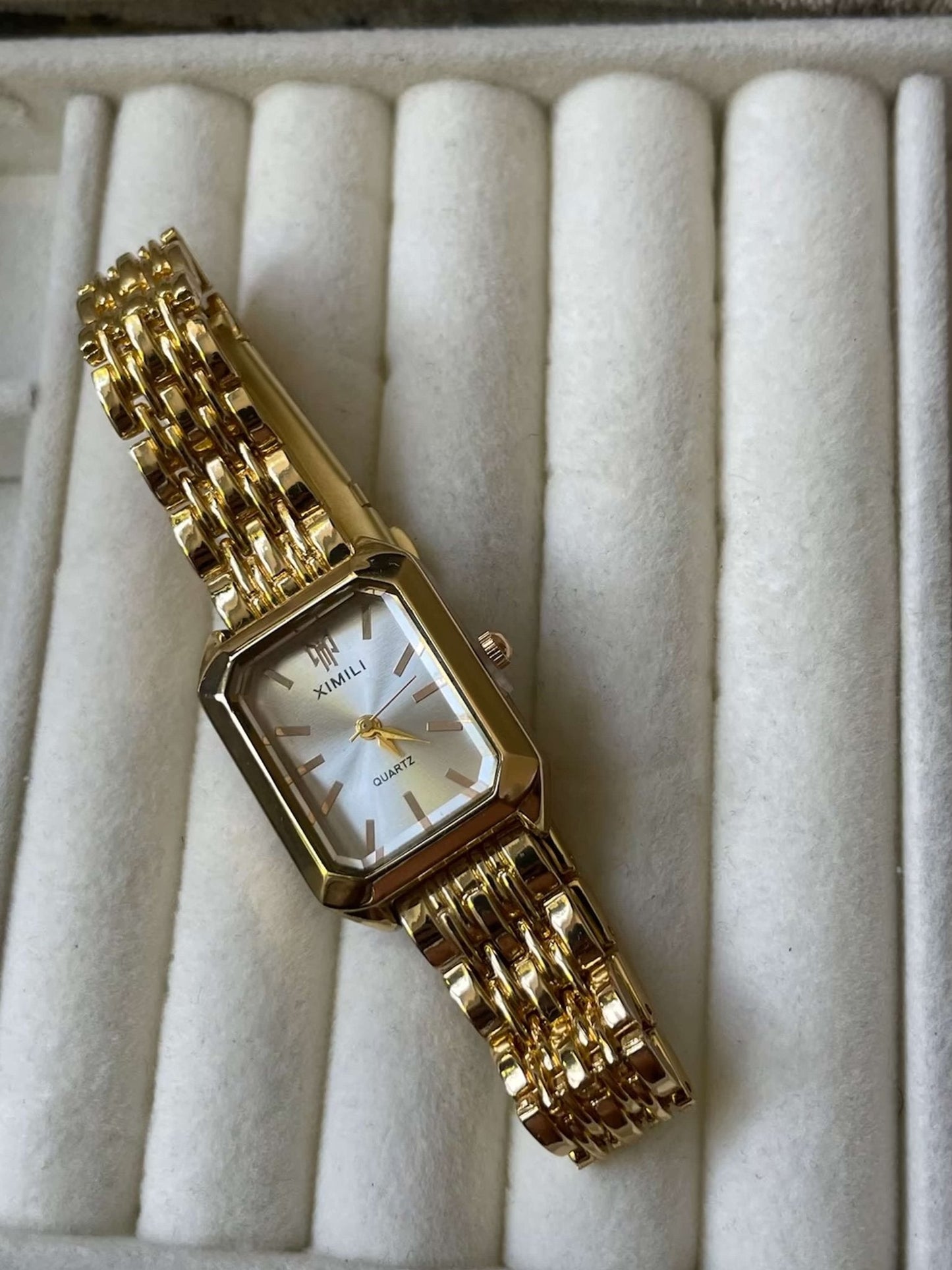Eleanor Watch