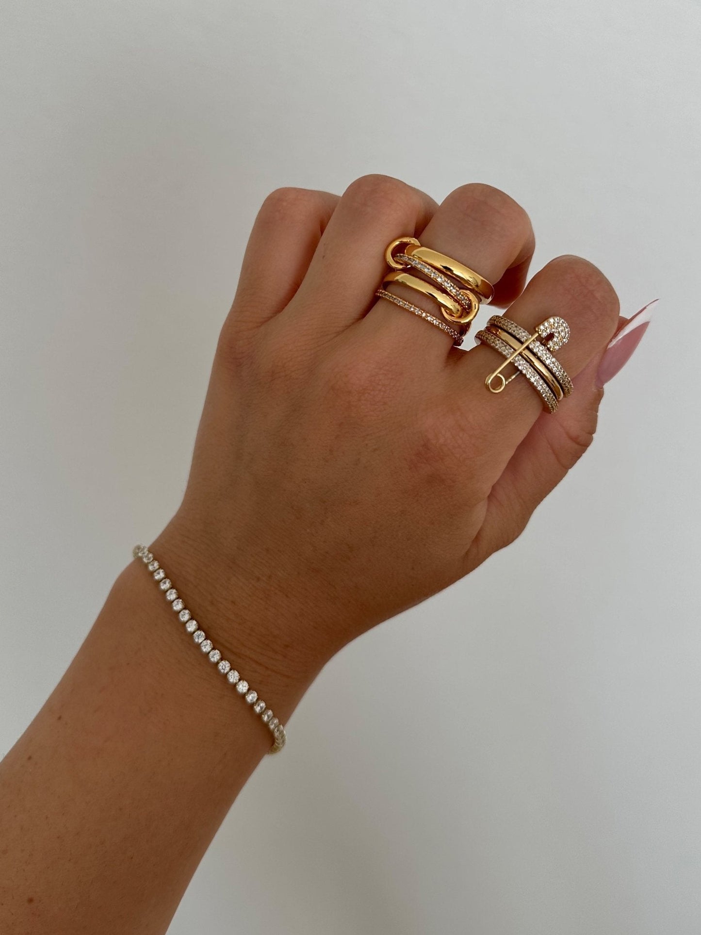 Iconic Zeya Bundle