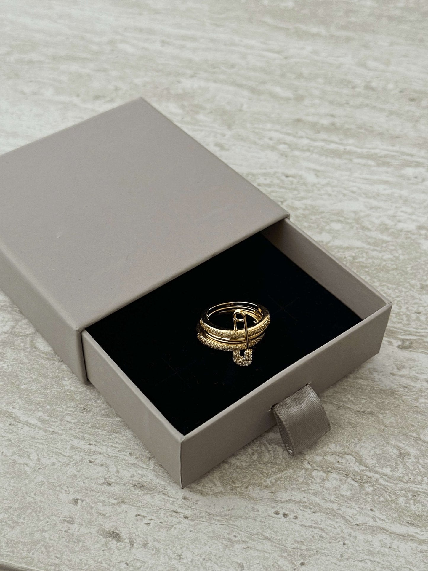 Monica Pinned Sparkle Band Ring