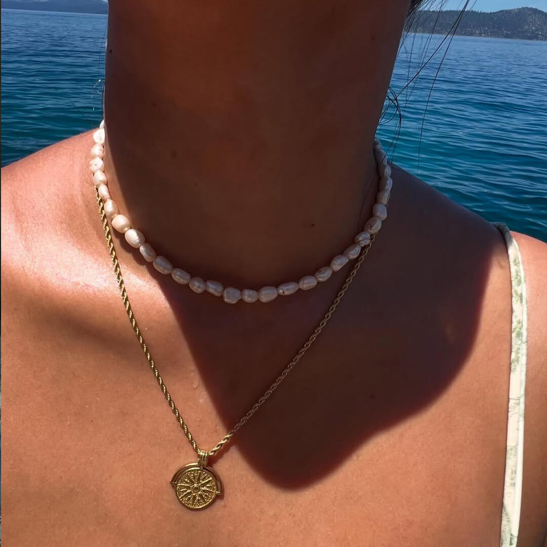 Reina Pearl Pendant Necklace