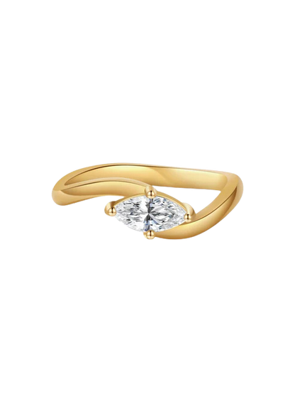 Calista Twisted Elegance Band Ring